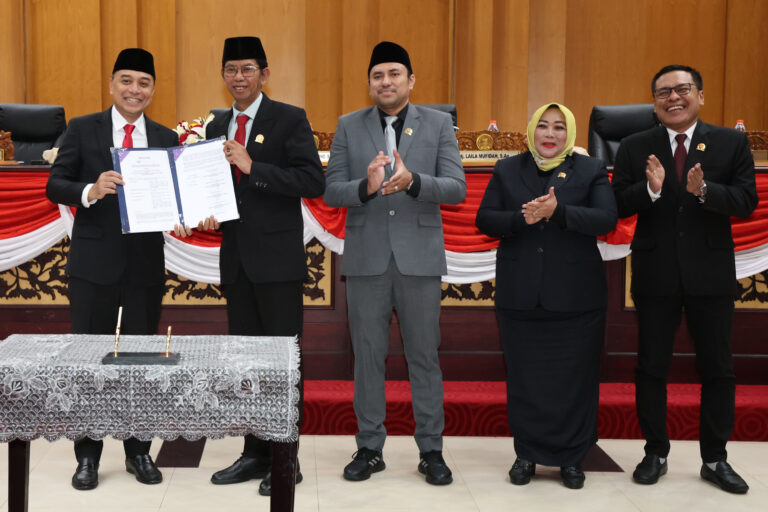 ALAMI PENURUNAN DANA TRANSFER, WALI KOTA SURABAYA PASTIKAN PROGRAM PRO RAKYAT AKAN TETAP BERJALAN