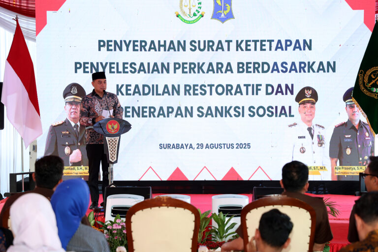 BANTUAN KEWIRAUSAHAAN DAN RESTORATIVE JUSTICE UNTUK 11 PELAKU TINDAK PIDANA DI SURABAYA