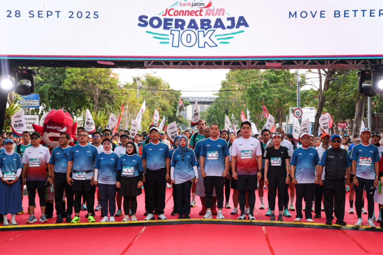 PEMKOT SURABAYA SUKSES GELAR “JCONNECT RUN SOERABAJA 10K” BERKOLABORASI DENGAN BANK JATIM, 3.000 PELARI TURUT RAMAIKAN ACARA INI