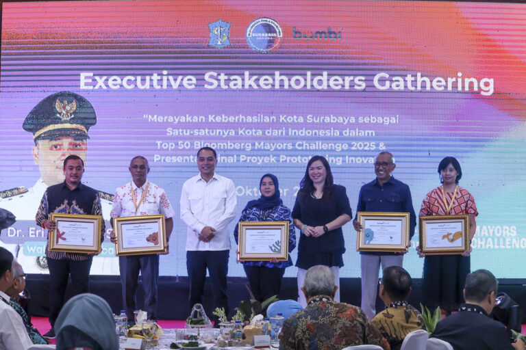 SURABAYA MASUK TOP 50 BLOOMBERG MAYORS CHALLENGE, BERKAT INOVASI LIMBAH POPOK