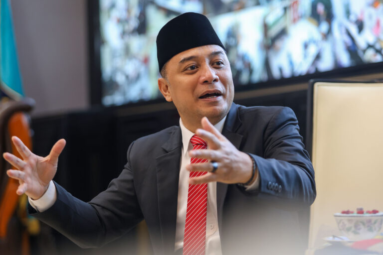 PENGAWASAN KETAT DI MOROSENENG, PEMKOT SURABAYA BERSAMA TOKOH MASYARAKAT CEGAH PRAKTIK PROSTITUSI