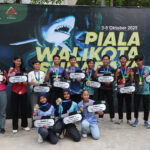 248 PESERTA PANJAT TEBING BEREBUT PIALA WALI KOTA SURABAYA: AJANG KOMPETISI DAN BIBIT ATLET BARU