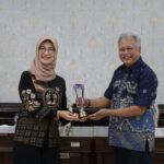 Pemkot Surabaya Sabet Peringkat Pertama PIMTI Awards 2025