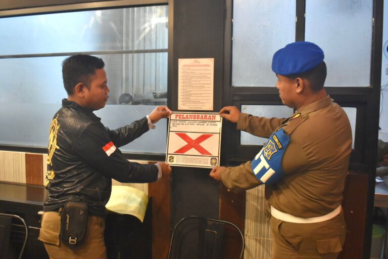 Satpol PP Surabaya Perketat Pengawasan RHU Ramadan, Dua Restoran Ditindak