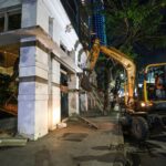 Fasad Eks Toko Nam Dibongkar Bertahap, Pemkot Surabaya Utamakan Keselamatan dan Kelancaran Lalu Lintas