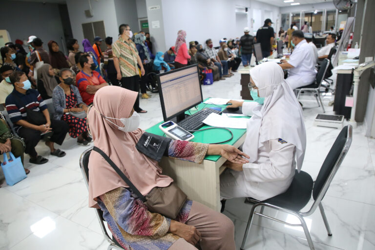 Pemkot Surabaya Optimalkan Data Rekam Medis untuk Pencegahan Penyakit Warga