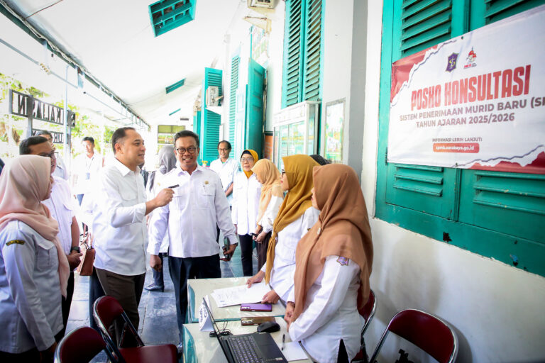 Mudahkan Masyarakat, Pemkot Segera Buka Posko SPMB di Sekolah SD-SMP Negeri se-Surabaya