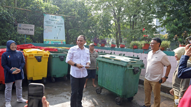 Harga Plastik Naik di Pasaran, DLH Surabaya Ajak RT-RW Bangun Ekosistem Bank Sampah