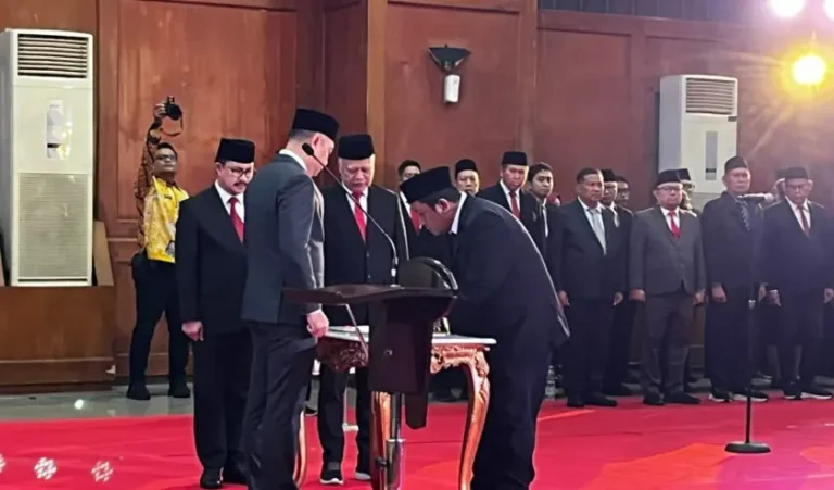 Eri Cahyadi Tegas soal Lurah Tambak Wedi Dicopot: Kembalikan Stempel Jika Bela Pungli, Akan Saya Proses!
